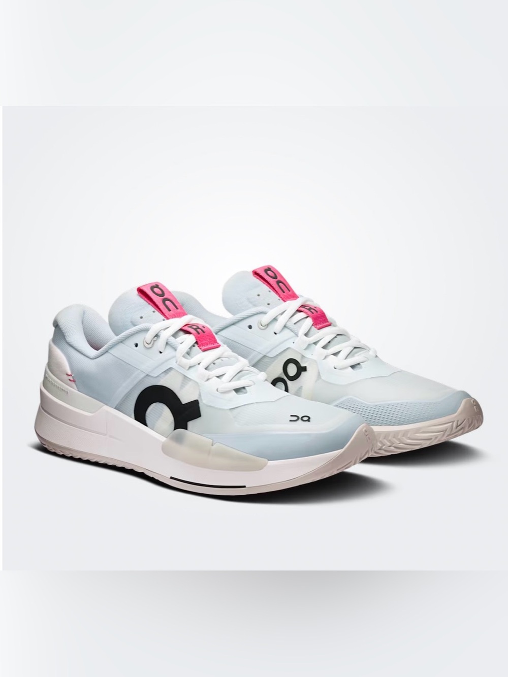 On The Roger Pro 2 tennis shoe women’s sz 10.5